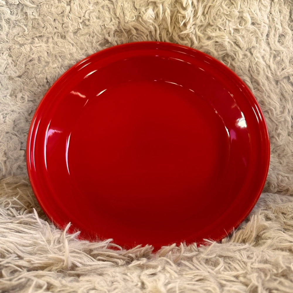 Fiestaware scarlet 10” pie plate